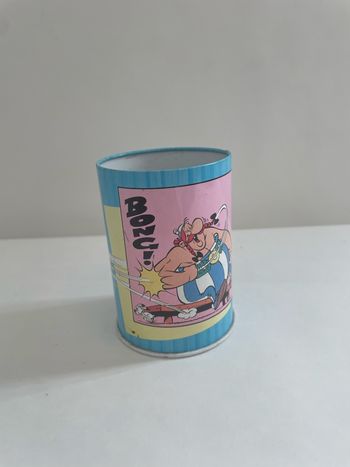 Pot a crayon vintage asterix 