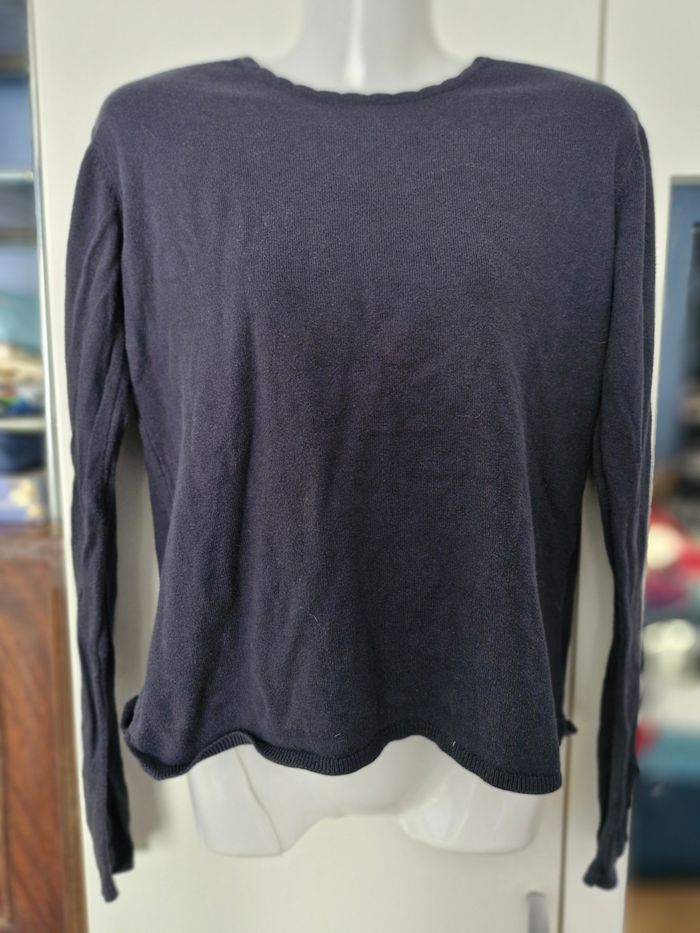 Pulls col romantique et boutons décoratifs dorés - photo numéro 7