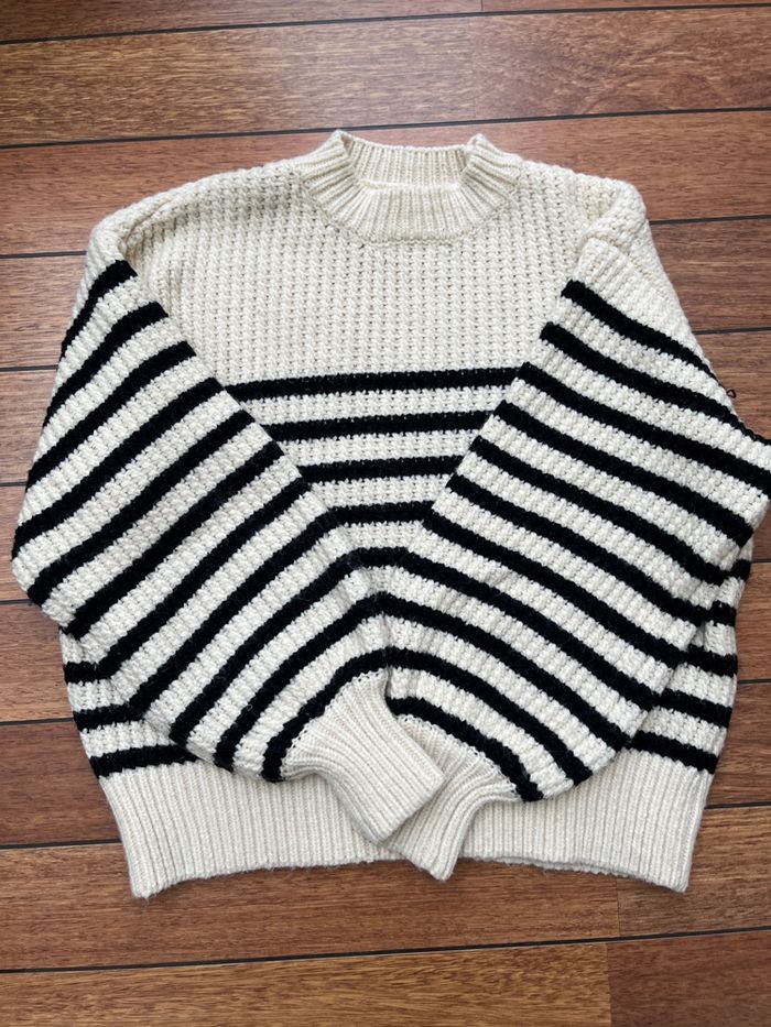 Pull rayé - photo numéro 1