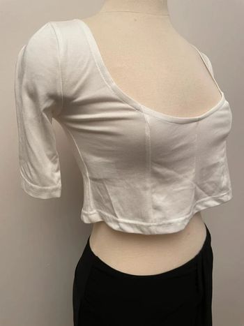 Crop top blanc cassé