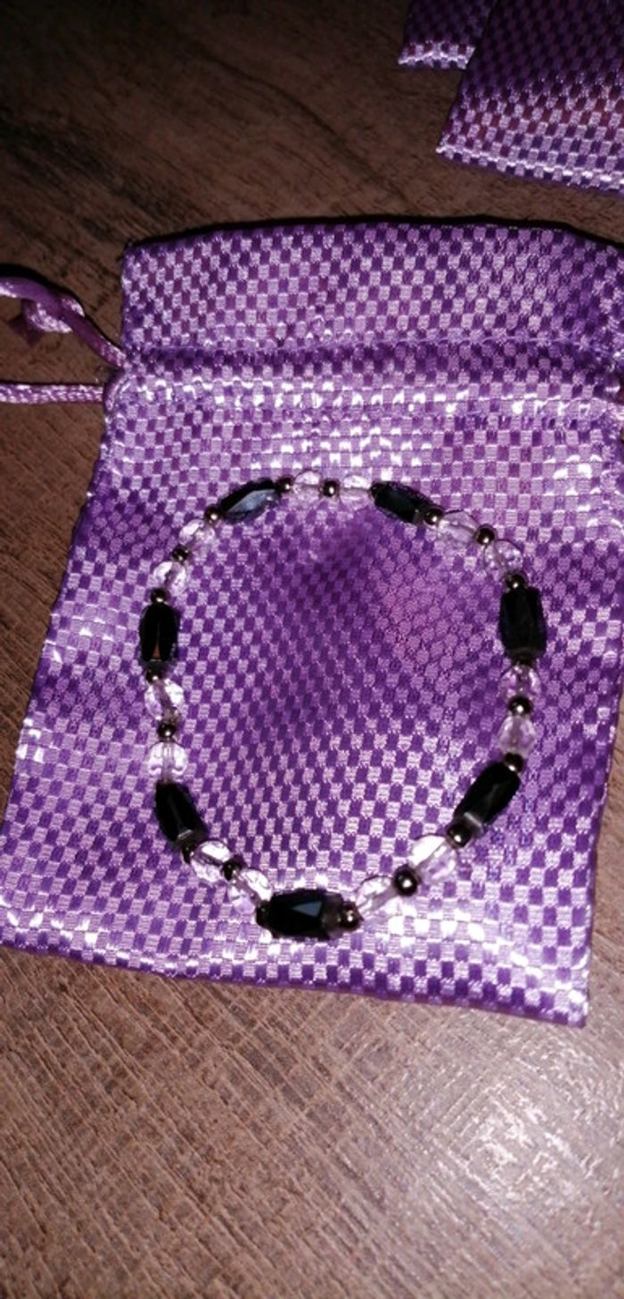 Bracelet elastique avec pierre magnetite - photo numéro 2