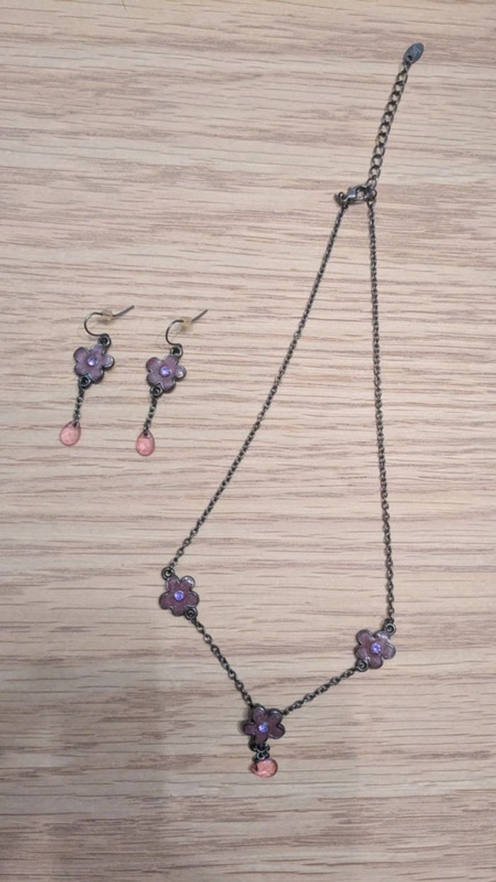 Parure collier + boucles d'oreilles rose violet - photo numéro 4