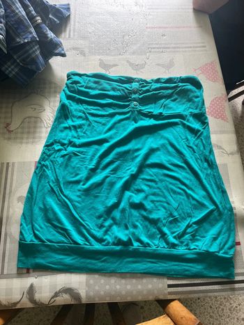 Top taille 3 Cache cache