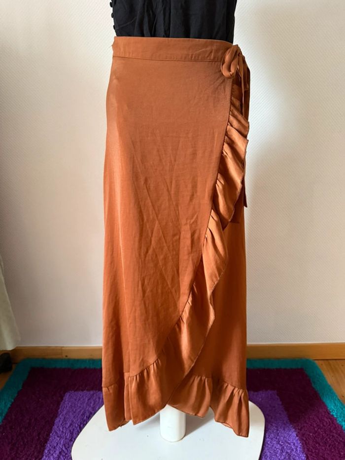 Jupe longue en très bon état marron taille S millenium