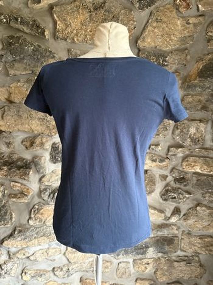T-shirt bleu marine avec écriture blanche - photo numéro 2