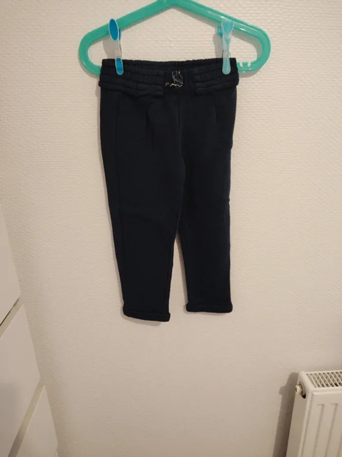Jogging fille taille 3 ans