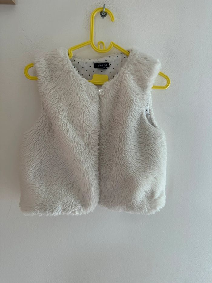 Gilet Kiabi fausse fourrure Kiabi 18 mois