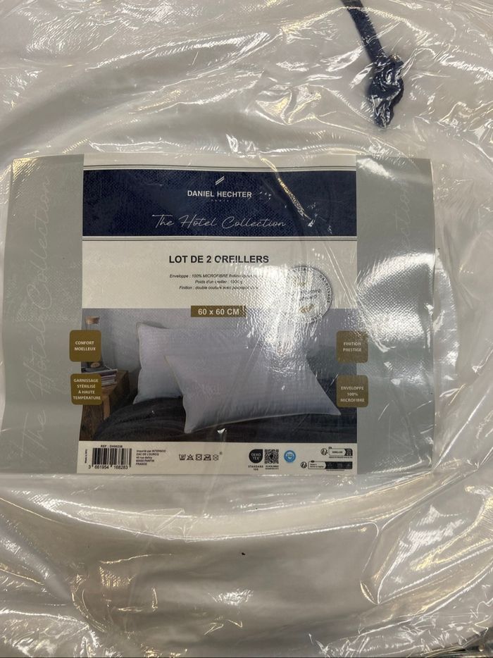 Lot de literie Daniel hechter neuf (1 couette 220/240 chaude 500gr/m2.2 oreillers Daniel hechter 60/60 neuf et 2 parures 220/240 neuf 100% coton) - photo numéro 4