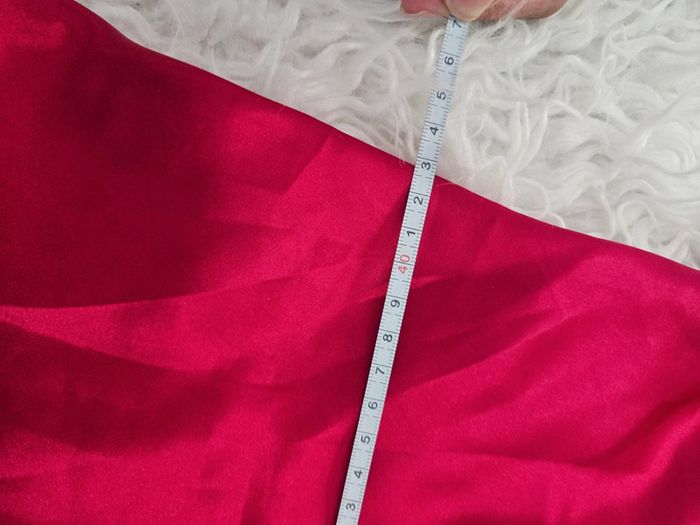 Nuisette rouge effet satin taille 40 - photo numéro 15
