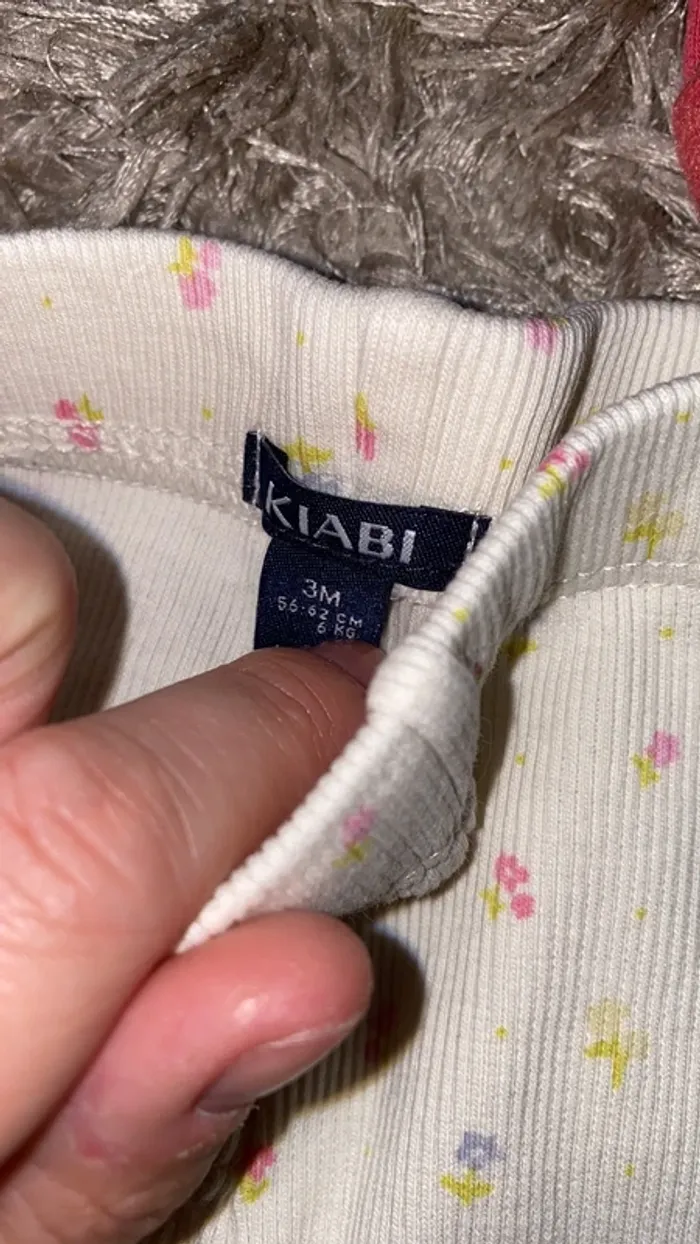 Lot de 3 petits pantalons fille - photo numéro 2