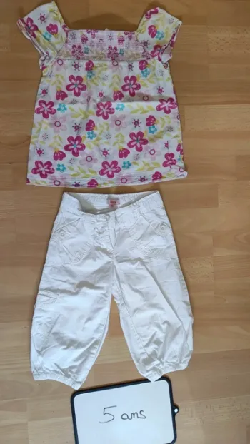 Pantacourt taille 5 ans