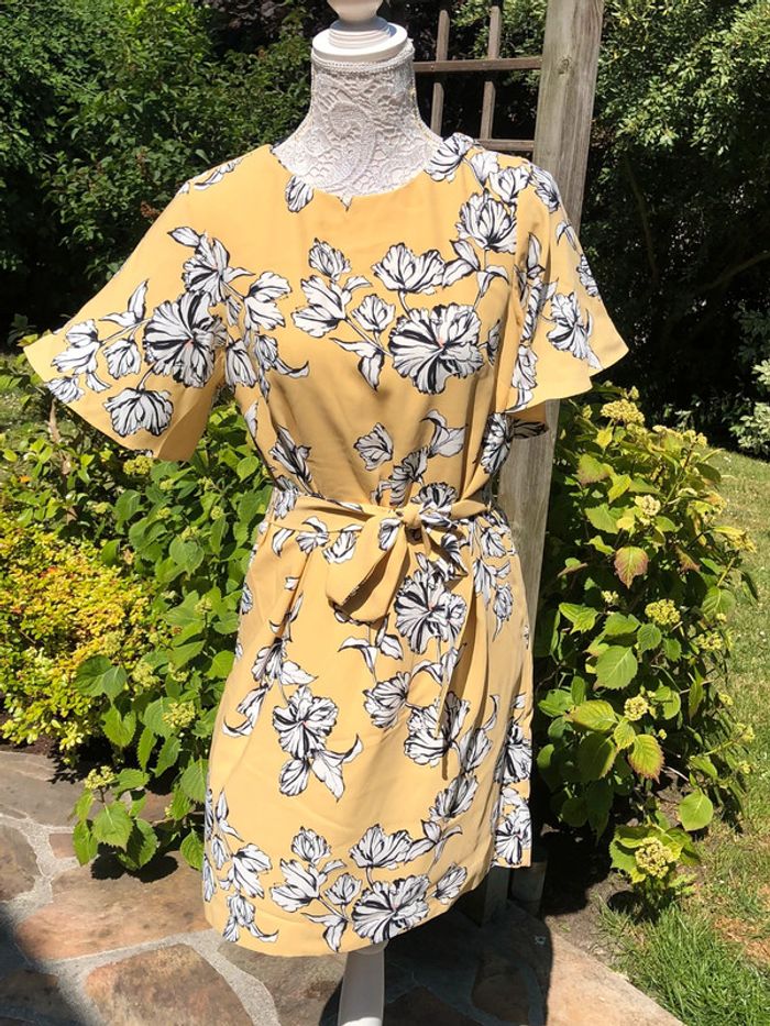 Robe H&M neuve taille 38