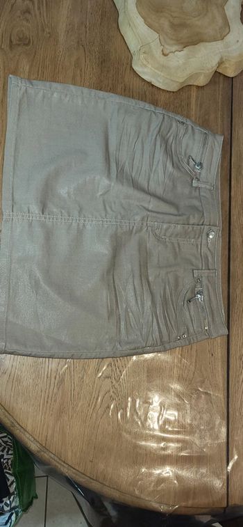 Jupe effet ciré cache cache 40