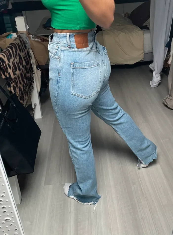 Jean large avec fente - photo numéro 2