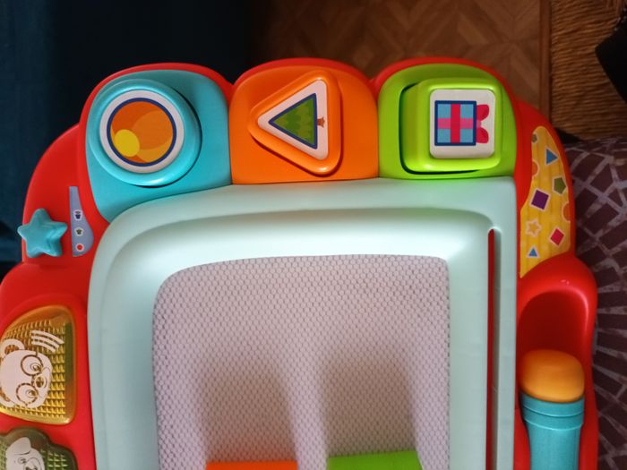 Ardoise magique lumineuse avec chansons et comptines clementoni baby - photo numéro 3