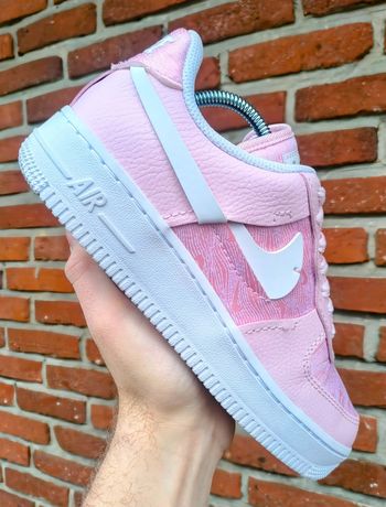 Baskets Nike air force one lx foam rose pointure 38.5 neuves sans boîte