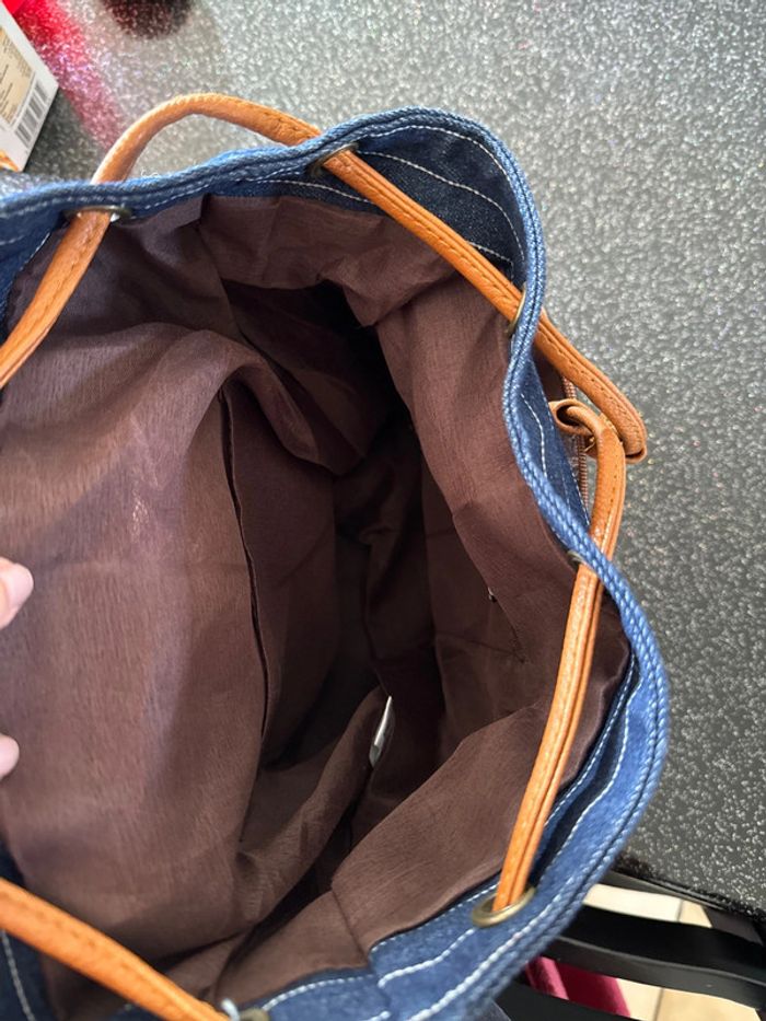 Sac a mains/dos - photo numéro 3