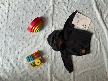 gilet léger zippé marine avec capuche 3 mois gémo