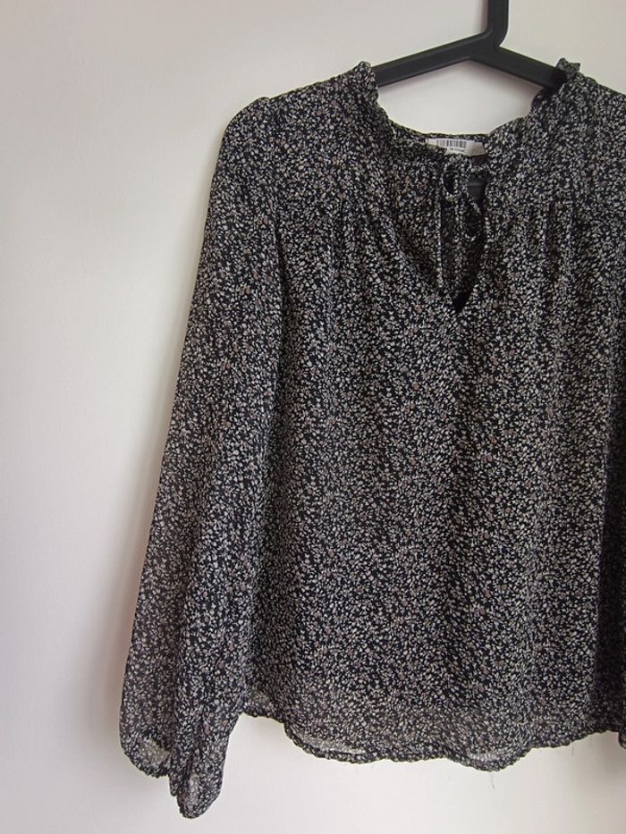 Blouse noire à imprimé motif floral Taille S Only Neuf - photo numéro 2