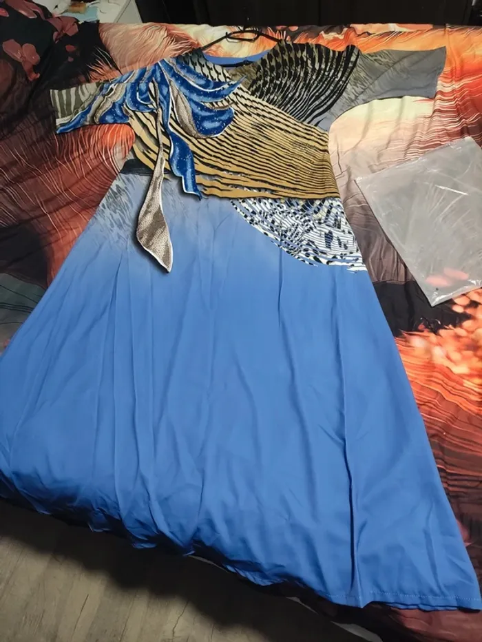 Robe algérienne habillée, à strass neuve, taille 46 - photo numéro 16
