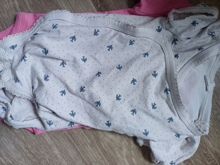 Lot de vêtements - photo numéro 4