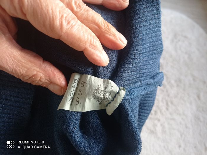 Pull bleu pétrolea col roulé taille S M en très état - photo numéro 4