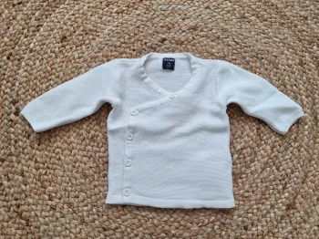 Pull en maille blanc Kiabi 1 mois 56 cm 4 kg