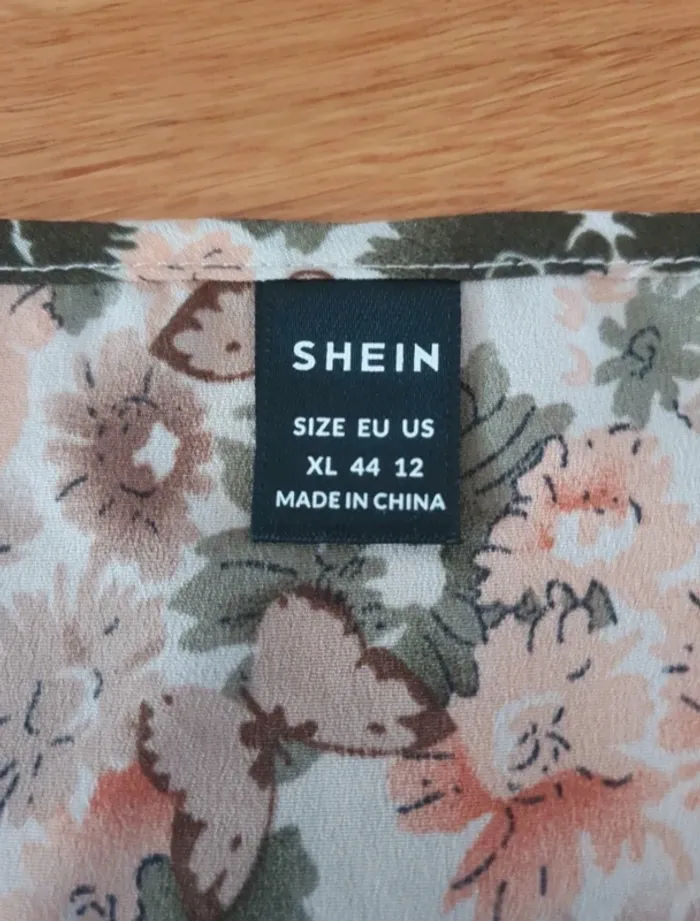 Lot habits femme T42 - photo numéro 7