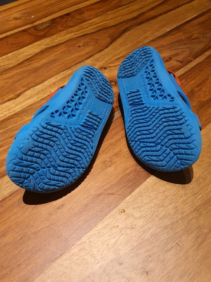 Claquettes de piscine bébé - photo numéro 2