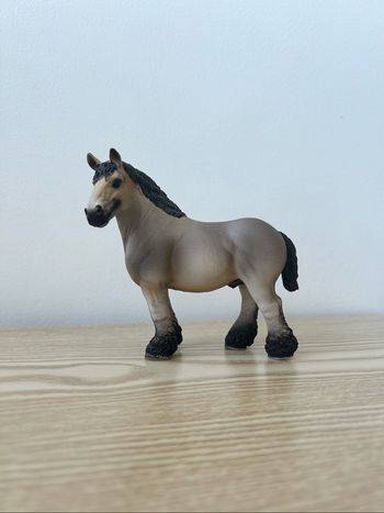 Figurine Schleich Étalon Ardennais 2015 - Réf. 13778
