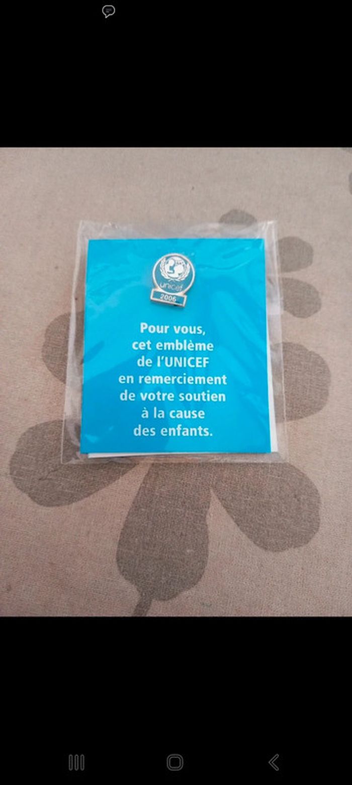 🟩Pin's collection 2006 unicef Neuf