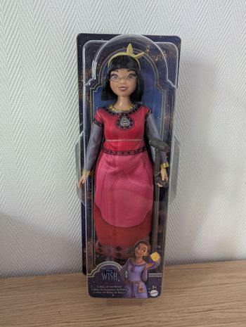Poupée Disney dahlia wish