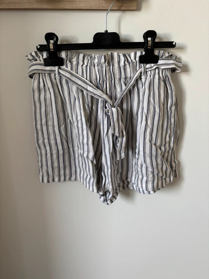 Short taille haute Hollister taille XS