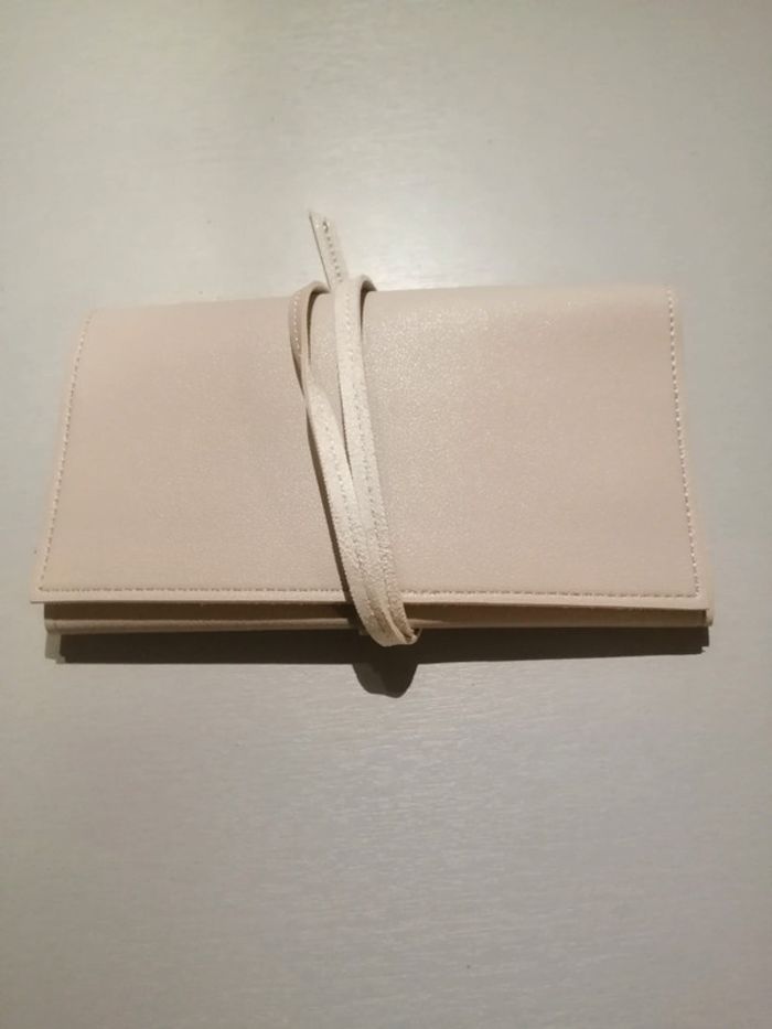 🌸Pochette porte monnaie beige pour soirée Neuve 🌸 - photo numéro 4