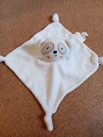 Doudou mouchoir carré panda, chien, ours,  blanc, gris marque clevercare, beige, orange, carré