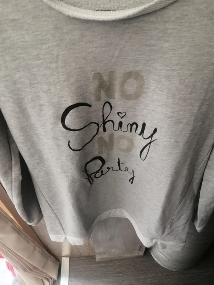 Pull 14A - photo numéro 2