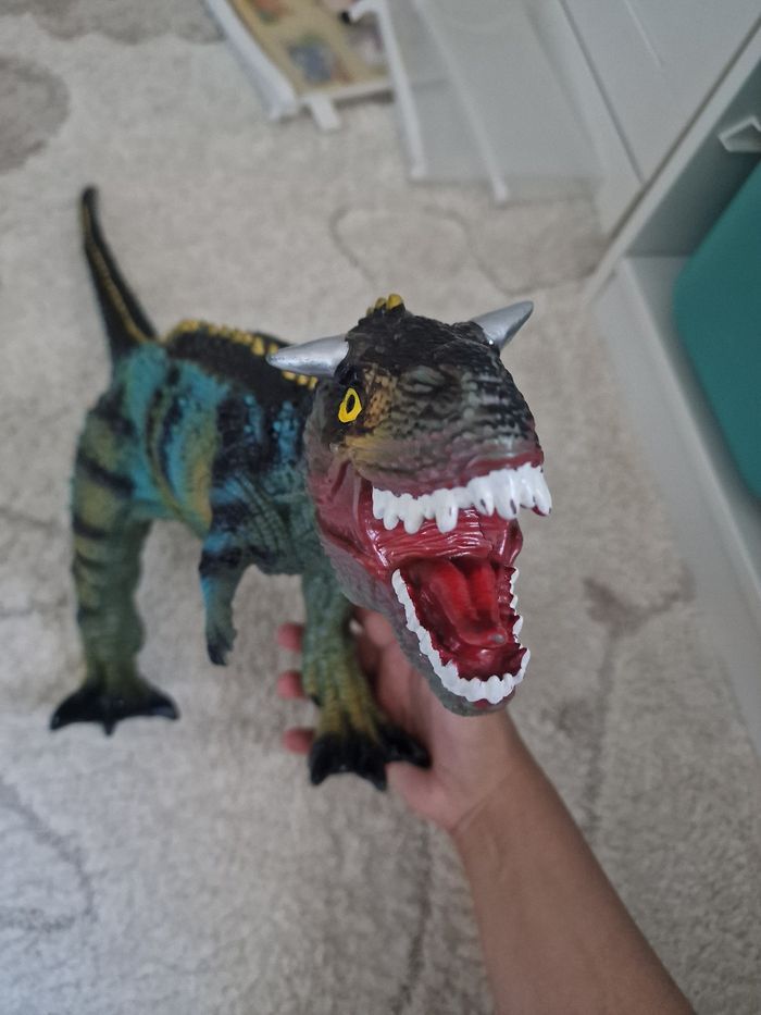 dinausore - photo numéro 2