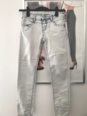 Jean slim délavé Jennyfer 36