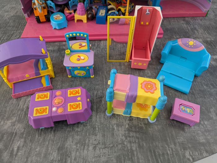 Château de Dora et nombreux accessoires - photo numéro 10