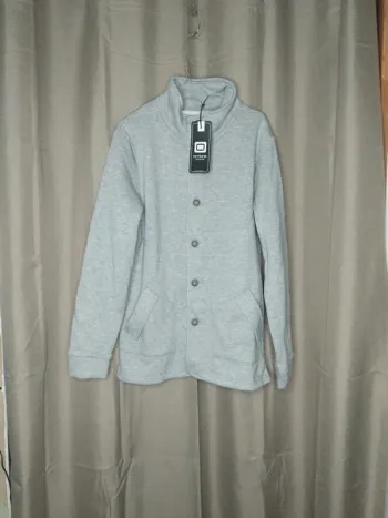 Sweat boutonné ombre