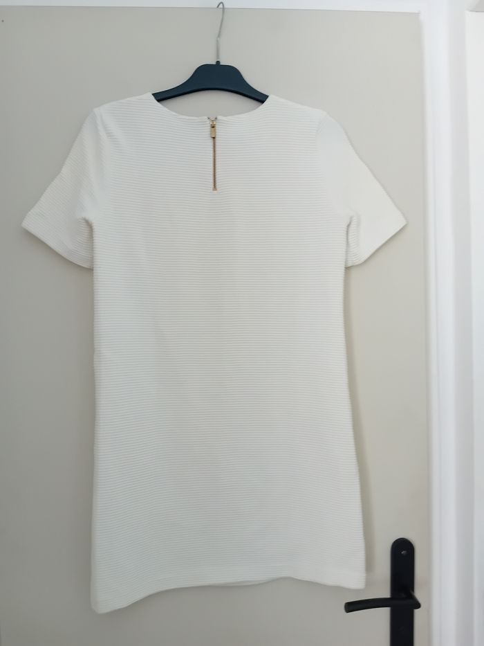 Robe blanche - photo numéro 4