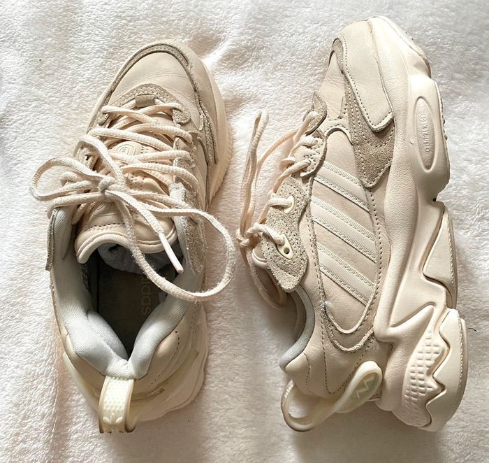 Baskets Adidas Ozweego Nude Pointure 36,5