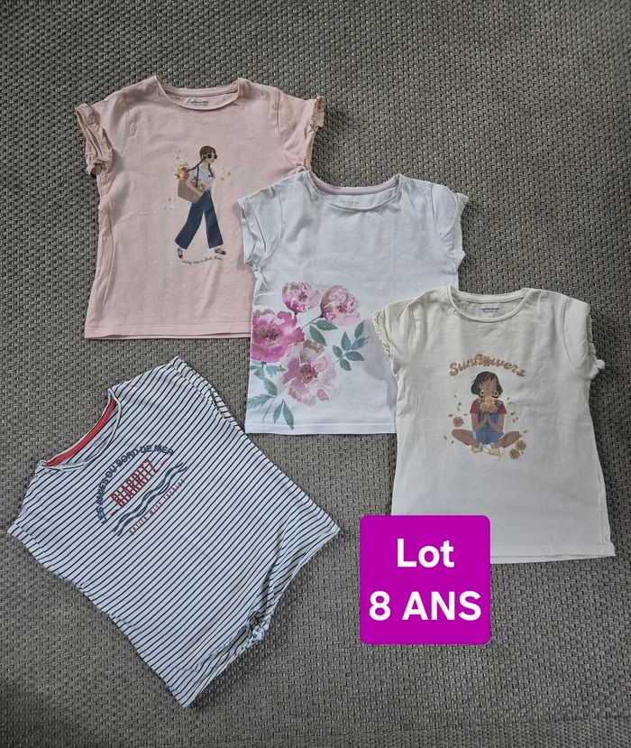Lot de 4 Tshirts mc fille - 8 ans