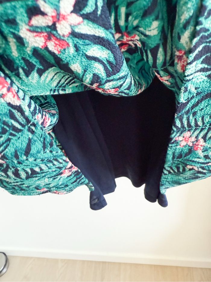 Robe été épaules dénudée vert à motifs floraux kiabi taille 38 M - photo numéro 5