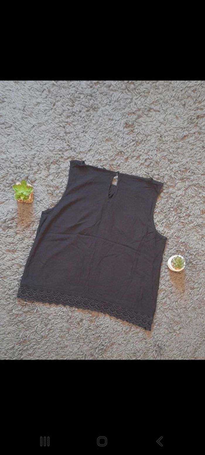 Top noir avec dentelle Only - photo numéro 2