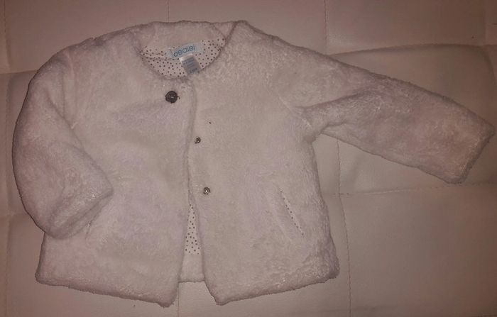 Veste blanche 6 mois / 68cm - photo numéro 2