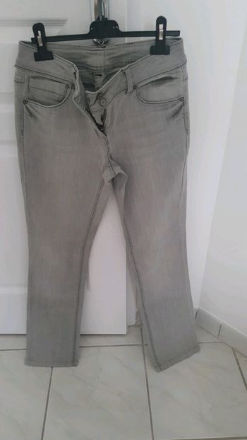 Jean gris