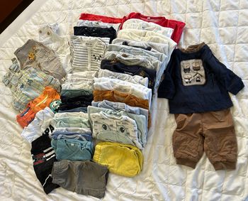 Lot 39 vêtements garçon