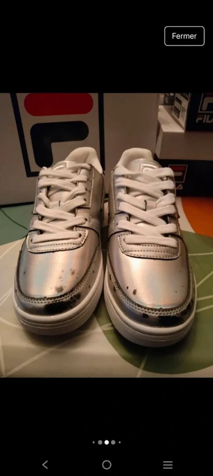 Paide de baskets sneakers femme marque Fila pointure 38 - photo numéro 2