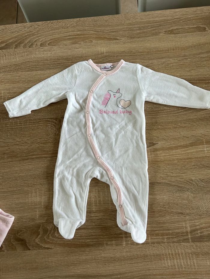 Lot 4 pyjamas - 6 mois - photo numéro 4